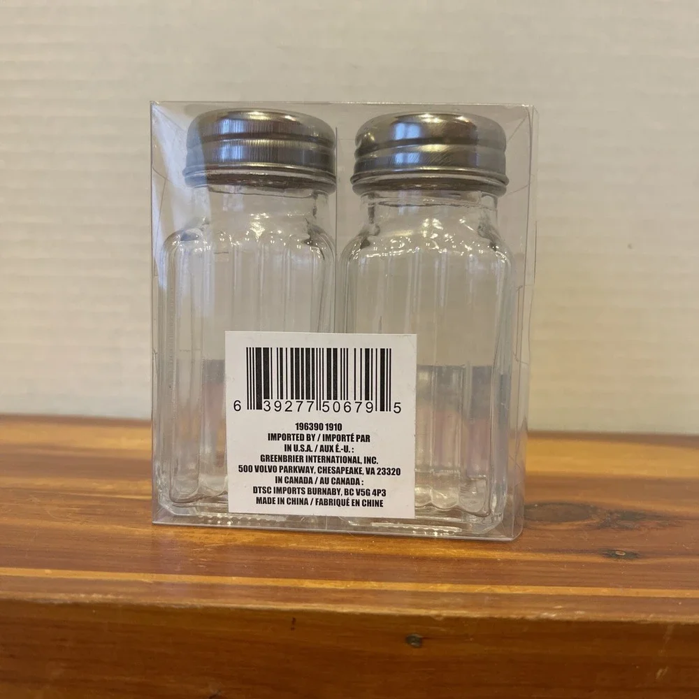 COOKING CONCEPTS Dining Room Restaurant Glass Bottle Salt and Pepper Shakers‎